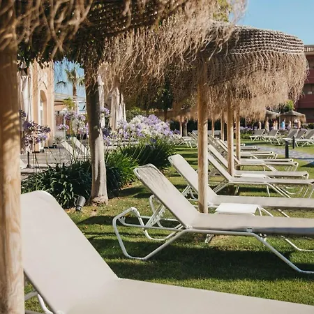 Wellness - Beach, Pools, Spa, Gym * إسلانتييّا